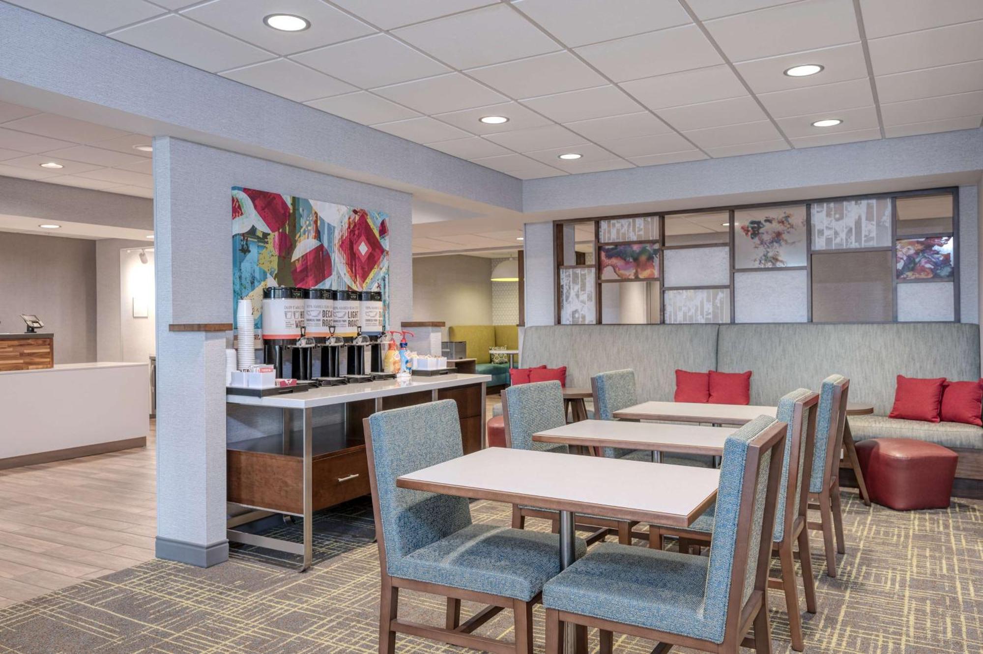 Hampton Inn Cleveland-Airport/Tiedeman Road Brooklyn Esterno foto